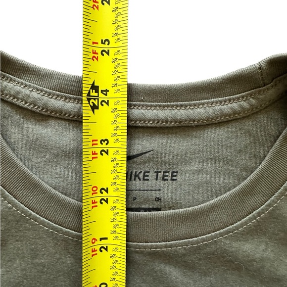 NFL Dallas Cowboys Football Salute To Service Army Green Small Nike Dry Fit Tee - Picture 7 of 8